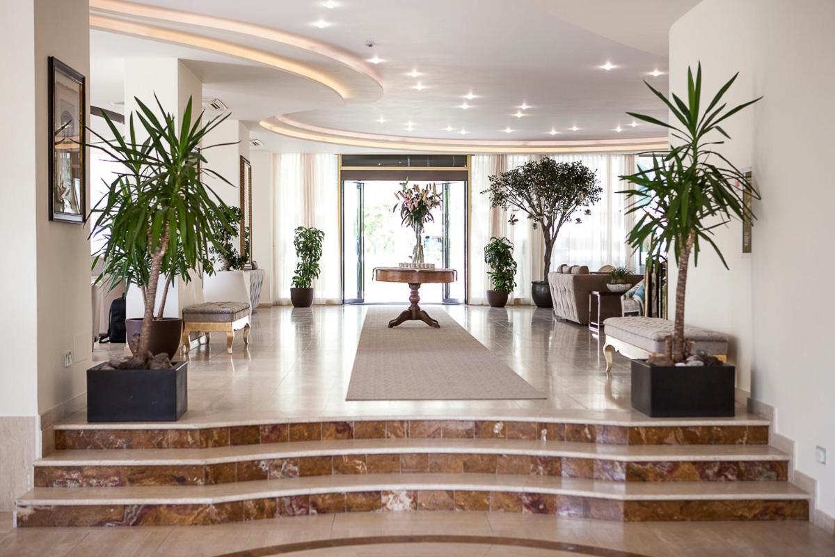 Hotel Nettuno Червия Экстерьер фото